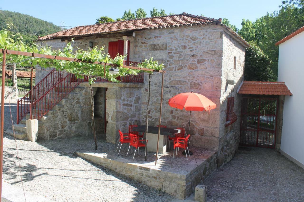 Casa Dos Namorados Vale de Cambra Exteriör bild